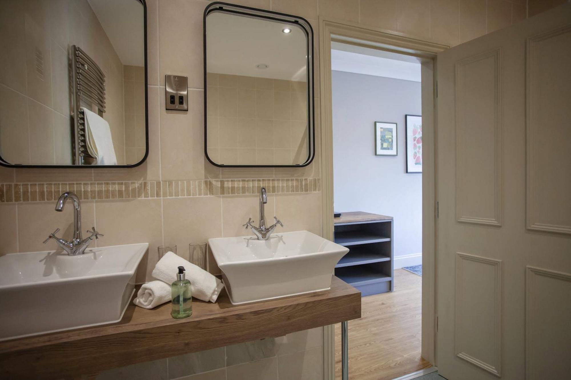 The Woodborough Inn Winscombe Zimmer foto