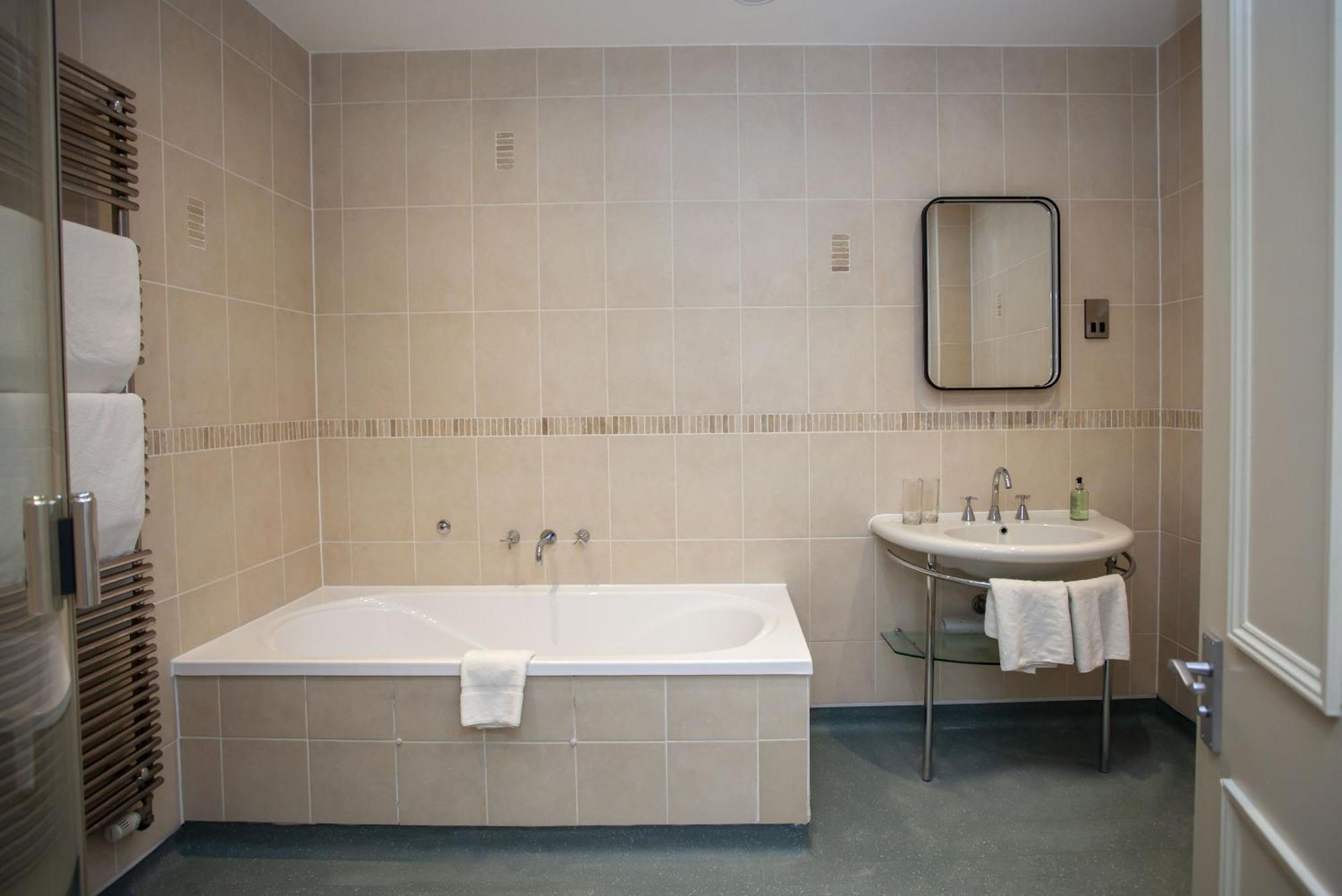 The Woodborough Inn Winscombe Zimmer foto